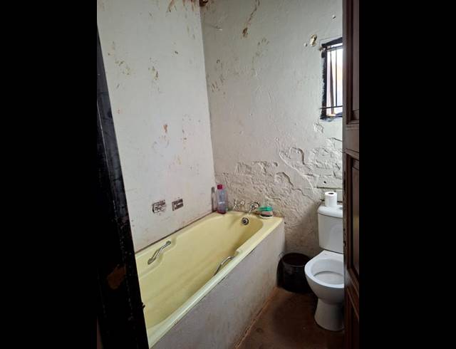 3 BEDROOM HOUSE FOR SALE IN BRAM FISCHERVILLE